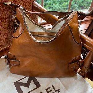 Medium Michael’s Kors Tan Shoulder Bag